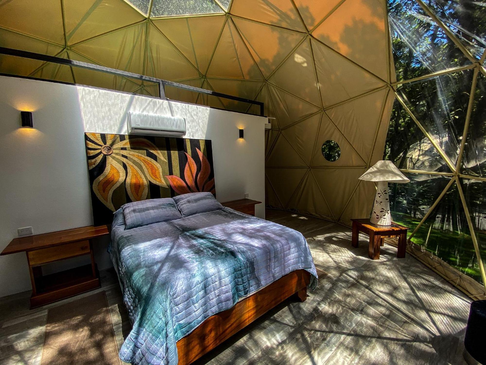 Hotel Way To Heaven Glamping à Monteverde Extérieur photo