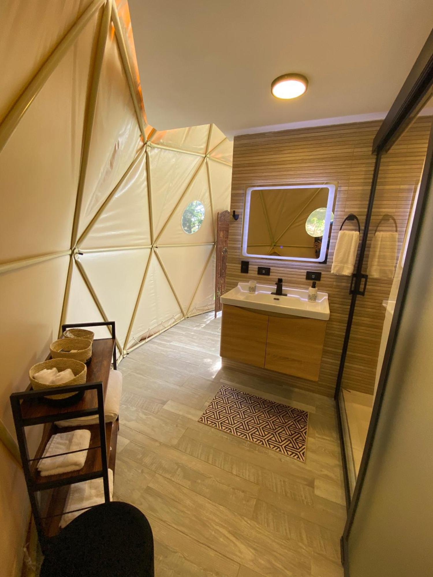 Hotel Way To Heaven Glamping à Monteverde Extérieur photo